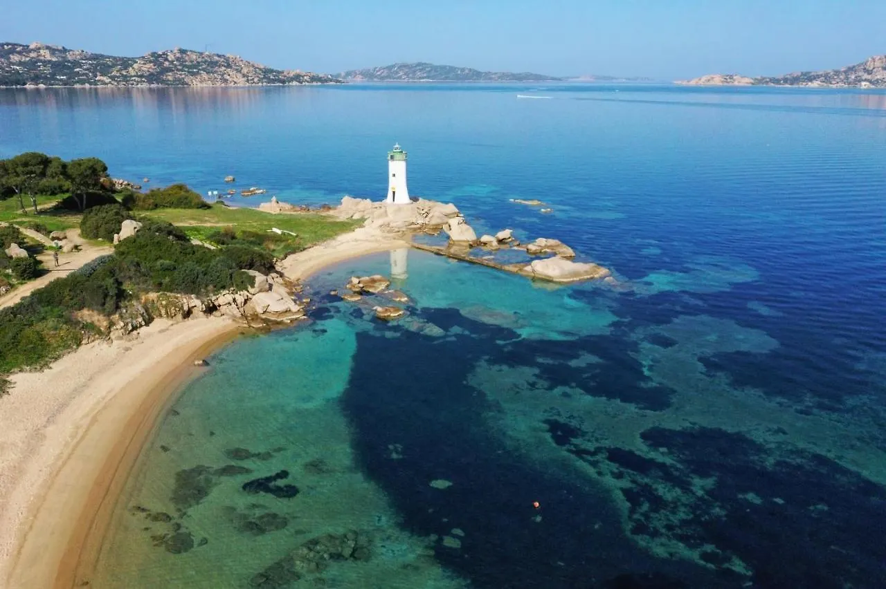 Villa 13 Centro - Meravigliosa Casa Sulla Piazzetta Di Porto Faro Palau